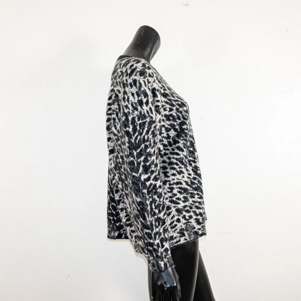 Other UK Rock n Roll Clothing Leopard Crew Sweater distressed sz M
